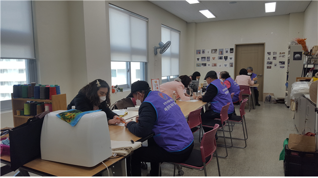 노인일자리 참여자 대상 치매진단검..