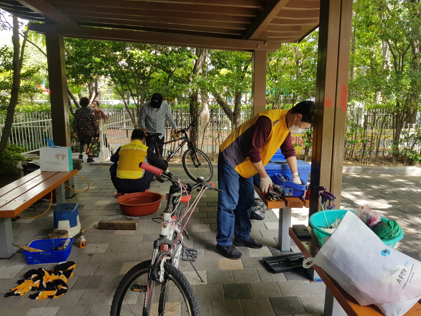 자전거 무료수리 봉사활동