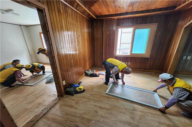 행복한 집을 만들어가는 집수리 봉..