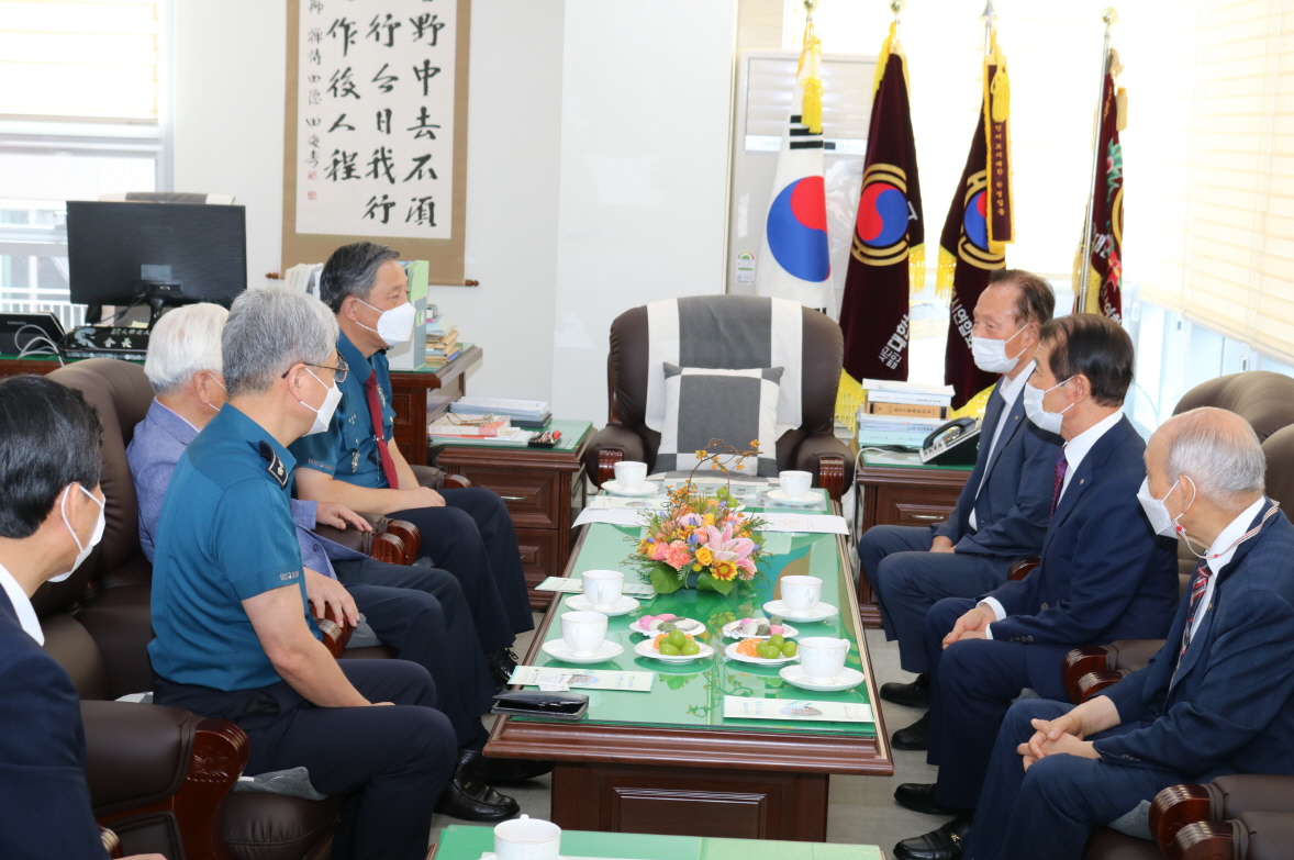 이규문 부산경찰청장 내방